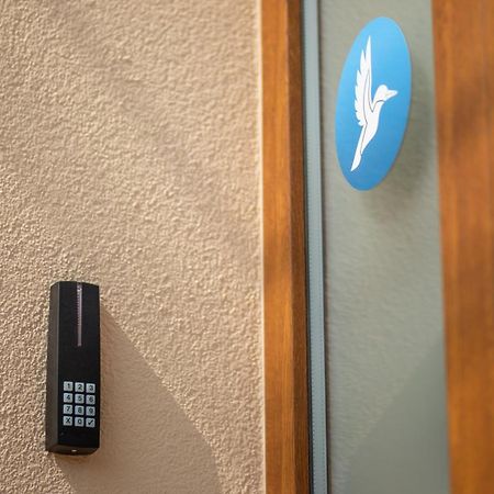 Jegmadar & Fekete Golya Apartmanok Mosonmagyarovar Ngoại thất bức ảnh