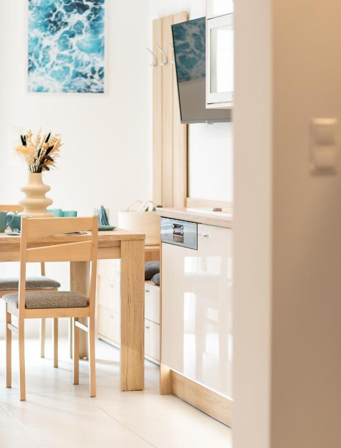 Jegmadar & Fekete Golya Apartmanok Mosonmagyarovar Ngoại thất bức ảnh