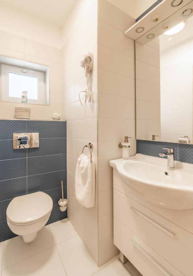 Jegmadar & Fekete Golya Apartmanok Mosonmagyarovar Ngoại thất bức ảnh