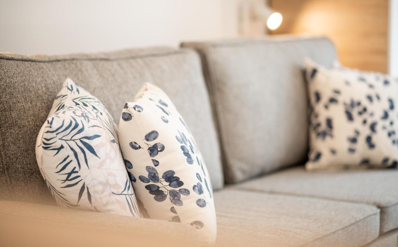 Jegmadar & Fekete Golya Apartmanok Mosonmagyarovar Ngoại thất bức ảnh